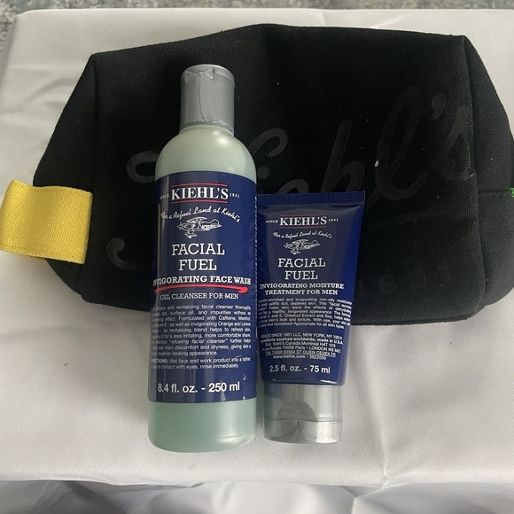Kiehl's Facial Fuel Energizing Moisture Treatment For Men & Face Wash With Bag - Picture 1 of 11